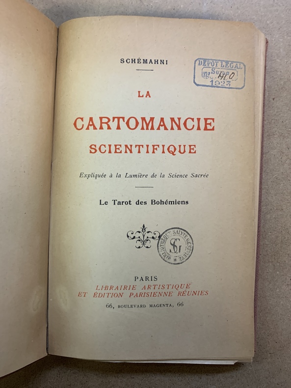 Cartomancie : lumière ou ténèbres ?