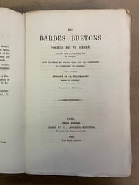 Les Bardes Bretons. Poèmes du VIème siècle. Traduits pour la première fois en français avec le texte en regard revu sur les manuscrits et accompagnés d’un fac-similé. Nouvelle édition