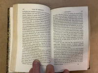 Paris en Amérique par Louis Lefebvre. Parisien de la Société des Contribuables de France et des Administrés de Paris etc.. Vingt-quatrième édition * Paris * Charpentier. Libraire-Editeur * 1869 * Relié, demi-basane fauve, dos orné de quadruple filets dorés, plats et gardes de papier marbré, tranches mouchetées, reliure d’époque, in-12 (17,5x11cm) de 2ff.-392 pages
Derrière ce roman satirique, roman aussi utopique sociale se cache un homme politique qui marqua de son action les relations entre la France et les Etats-Unis et joua un rôle impor-tant de la vie intellectuelle et de la vie politique de la France entre 1848 et 1883. Voir l’important article dans Persée : de Henri Wallon « Notice sur la vie et les travaux de Edouard-René Lefebvre-Laboulaye du 18 novembre 1887. Bon exemplaire