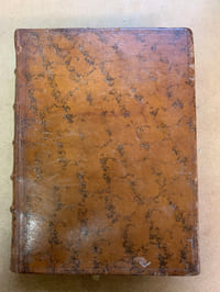Histoire Navale d’Angleterre depuis la conquête des Normands en 1066, jusqu’à la fin de l’année 1734, tirée des historiens les plus approuvés des manuscrits originaux, des Actes publics, des Traités & des Journaux, avec un grand nombre de faits et d’observations qui n’avaient point été publiés, traduite de l’Anglais de Thomas Lédiard, ci-devant Secrétaire du Roi d’Angleterre, & son Envoyé extraordinaire en Hollande