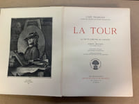 La Tour. La vie et l’œuvre de l’artiste. Catalogue critique par Georges Wildenstein. L’œuvre de l’artiste en deux centsoixante-huit héliogravures