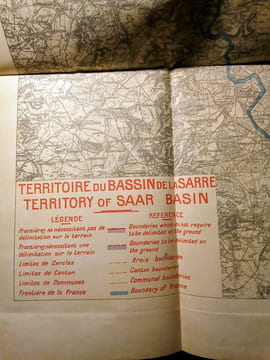 Traité de Paix entre les Puissances Alliées et Associées et L'Allemagne et Protocole signés à Versailles, le 28 juin 1919.. TRAITÉ-VERSAILLES-1919