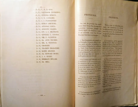 Traité de Paix entre les Puissances Alliées et Associées et L'Allemagne et Protocole signés à Versailles, le 28 juin 1919.. TRAITÉ-VERSAILLES-1919