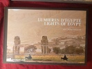 LUMIERES D'EGYPTE
THE LIGHTS OF EGYPT. Photos de JEANNE CHEVALIER
Textes de N. & G. GRIMAL