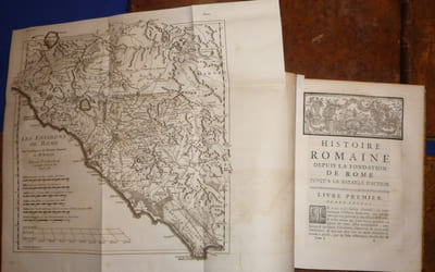 HISTOIRE ROMAINE DEPUIS LA FONDATION DE ROME JUSQU'A LA BATAILLE D'ACTIUM : C'est à dire jusqu'à la fin de la république