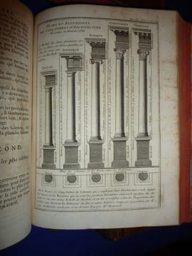 HISTOIRE ANCIENNE DES EGYPTIENS, DES CARTHAGINOIS, DES ASSYRIENS, DES BABYLONIENS, DES MEDES, DES PERSES, DES MACEDONIENS, DES GRECS.
. ROLLIN