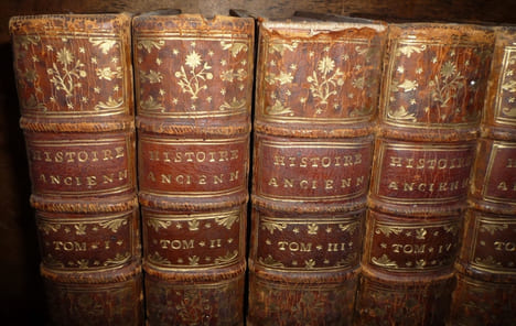 HISTOIRE ANCIENNE DES EGYPTIENS, DES CARTHAGINOIS, DES ASSYRIENS, DES BABYLONIENS, DES MEDES, DES PERSES, DES MACEDONIENS, DES GRECS.
. ROLLIN