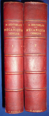 ESSAI DE MECANIQUE CHIMIQUE
Fondée sur la thermochimie
