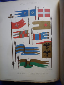 LES ARTS SOMPTUAIRES
Histoire du costume et de l'ameublement et des arts et industries qui s'y rattachent
. HANGARD-MAUGE
Ch. LOUANDRE