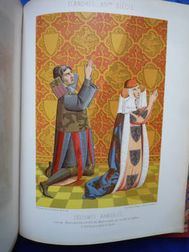 LES ARTS SOMPTUAIRES
Histoire du costume et de l'ameublement et des arts et industries qui s'y rattachent
. HANGARD-MAUGE
Ch. LOUANDRE