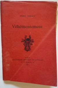 Véhémentement
