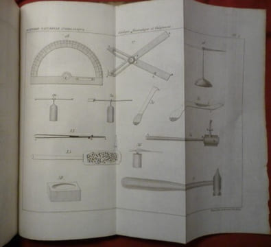 Traité élémentaire de géologie, minéralogie et géognosie
Histoire naturelle inorganique. G. BARRUEL