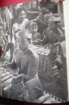 Danses à Bali. CARTIER-BRESSON