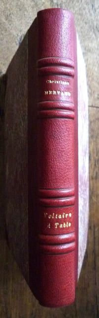 Voltaire à table