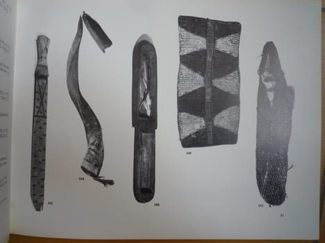ART ET ARTISANAT TSOGHO. Otto GOLLNHOFER, Pierre Sallée et Roger Sillans
préface de André LEROI-GOURHAN