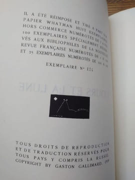 L'Ours et la lune. Farce pour un théâtre de marionnettes. . CLAUDEL Paul.