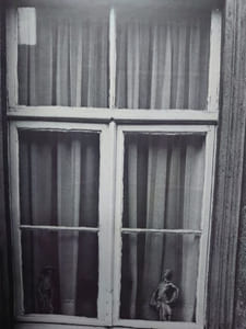Fenêtres à vue. Photos de Georges Vercheval. Exemplaire de Christian Dotremont. 