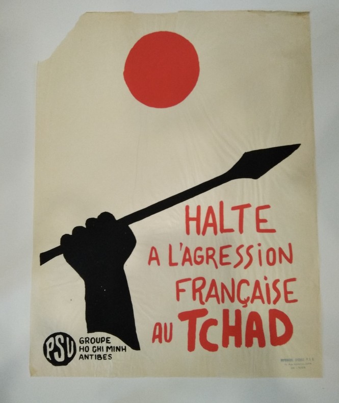 Halte à l'Agression française au Tchad. Affiche Politique P.S.U.