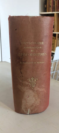 Dictionnaire biographique des Alpes-Maritimes et de Monaco.