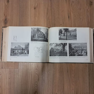 Norwegian Architecture throughout the Ages. COLLECTIF