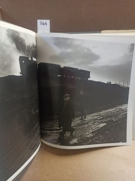 Don McCullin. McCULLIN, Don