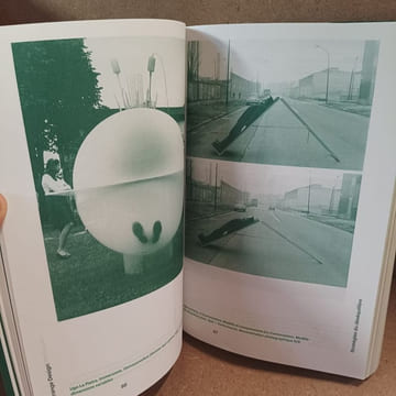 Strange Design. Du design des objets au design des comportements. DAUTREY, Jehanne - QUINZ, Emanuele