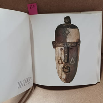 Masques d'Afrique. Nîmes 1986. COLLECTIF