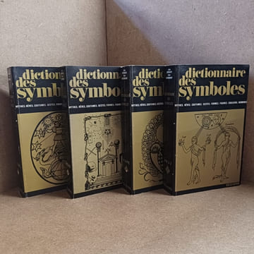 Dictionnaire des symboles (4 tomes). CHEVALIER, Jean - GHEERBRANT, Alain 