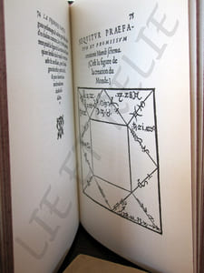 LVRE DE L'ESTAT ET MUTATION DES TEMPS.
Prouvant par authoritez de l'Escripture saincte et par raisons astrologales la fin du monde estre prochaine.