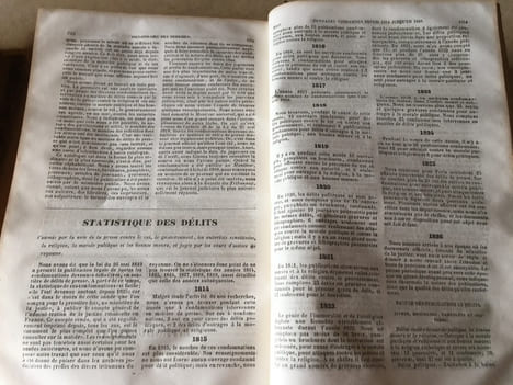 -DICTIONNAIRE DES HERESIES -. des erreurs et des schismes ou mémoires(pour servir a l'histoire)des égarements de l'esprit humain(par rapport a la ...