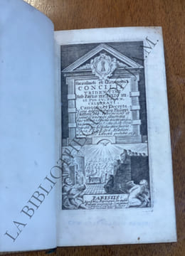 Sacro sancti et oecumenici concili tridentini sub Paulo III Julio III et Pio IV P. P. M. M. celebrati. Canones et decreta notis additionibusq. ...