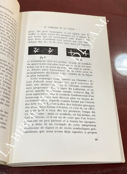 ÉTUDES SUR LA FRANC - MAÇONNERIE ET LE COMPAGNONNAGE
Tome 1 & Tome 2.. GUÉNON - RENÉ.