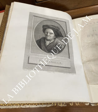 ENTRETIENS SUR LA PLURALITÉ DES MONDES PAR MONSIEUR DE FONTENELLE.. Fontenelle - Bernard Le Bouyer de.
