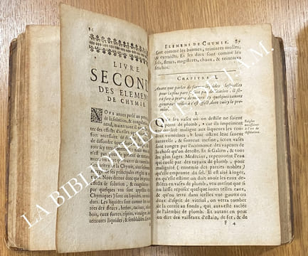 Les Elemens de Chymie de M. Iean Begvin, Aumosnier du Roy
Reveuz, notez, expliquez, & augmentez par I. L. D. R. B. I. C. E. M.
Edition finale ou la ...