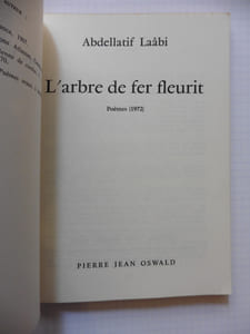 L'arbre de fer fleurit