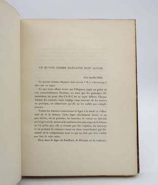 12 articles de Mode 1924-1925 de Jacqueline de Monbrison Comtesse Rehbinder avec une préface par Abel Bonnard. de MONBRISON (Jacqueline)