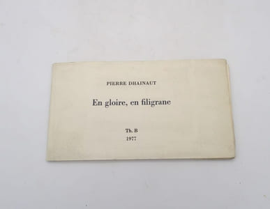 En gloire, en filigrane