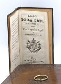 Calendrier de la cour pour l'année 1827, imprimé pour la famille royale et la maison de sa majesté.